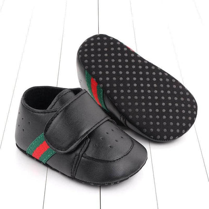 Toddler Boys Breathable Non Slip Shoes For Spring And Autumn - black toddler sneakers with breathable lining, Velcro strap and textured non-slip sole