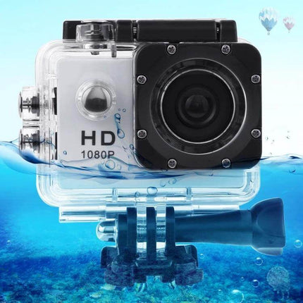 Waterproof Action Sports Camera With 30m Dive Case shown in clear housing with 140° wide-angle lens and 2.0" LCD for snorkeling and cycling