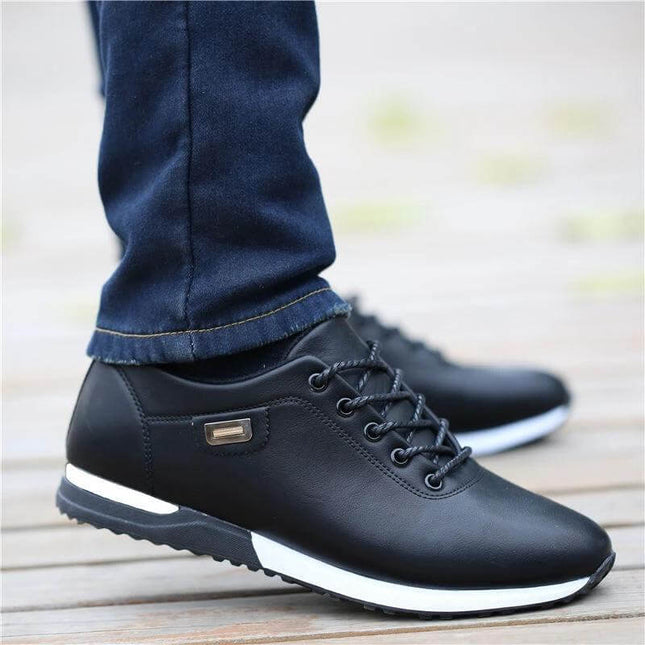 Waterproof Tooling Sneakers With PU Upper For Everyday Work - black PU upper slip-resistant sole for mechanics and warehouse staff