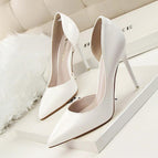 White / 34