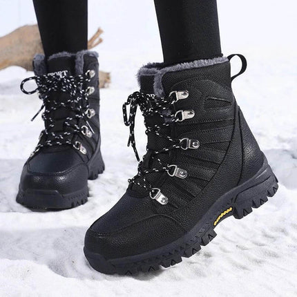 Women's Low Top Snow Boots With Fleece Lining For Winter Wear - black low-top commuter snow boots with fleece lining and rugged traction
