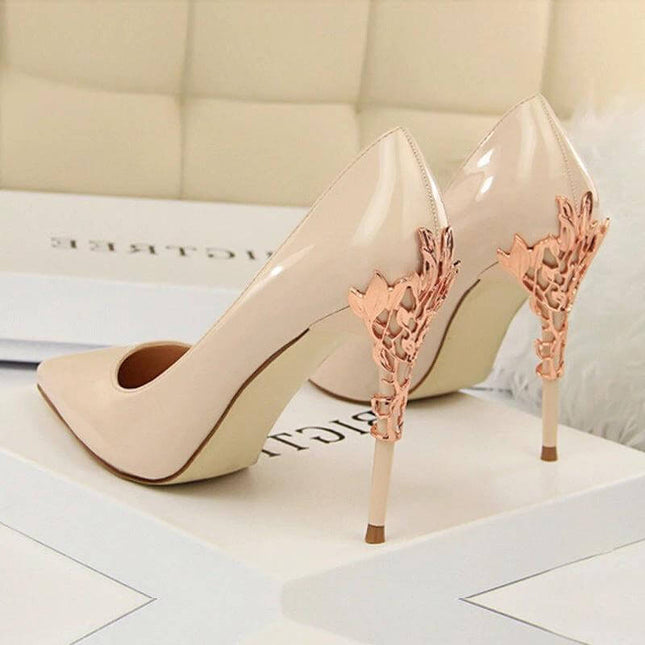 Womens Pointed Toe Stiletto Heels For Everyday Wear in nude patent with 10 cm decorative rose-gold stiletto heels and low platform