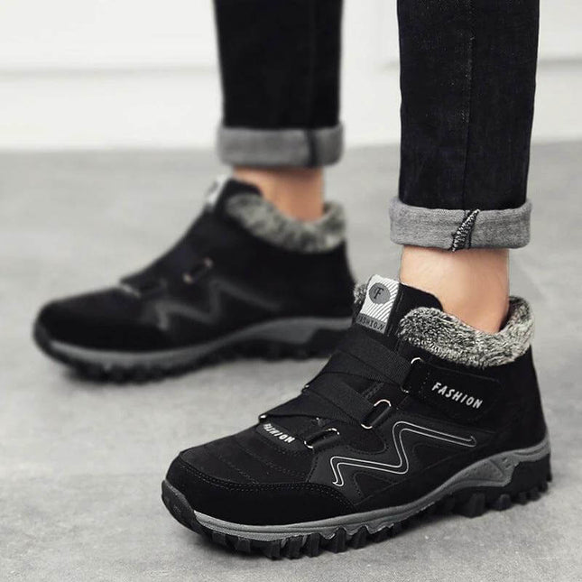 Women's Waterproof Hiking Boots With Non Slip Sole For Trail Use - black PU upper winter-lined hiking boots with rugged traction sole
