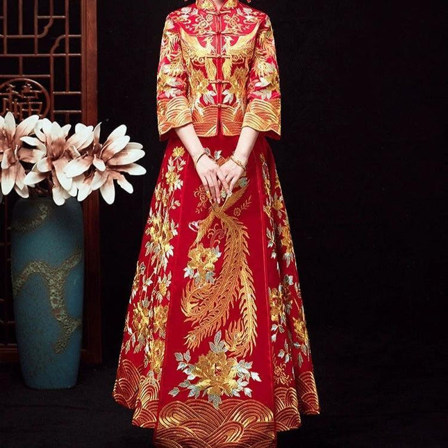 Xiuhe Dress Dragon And Phoenix Size M For Weddings red embroidered traditional wedding gown with dragon and phoenix motifs