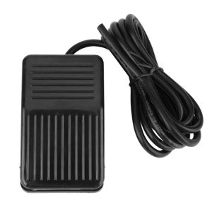 250V 10A Anti-slip Plastic Foot Pedal Switch, 1m Cable - Black
