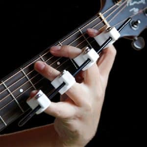 Finger Expander for Guitar, Ukulele, Piano - Practice & Improve Span, 4-Finger Cover