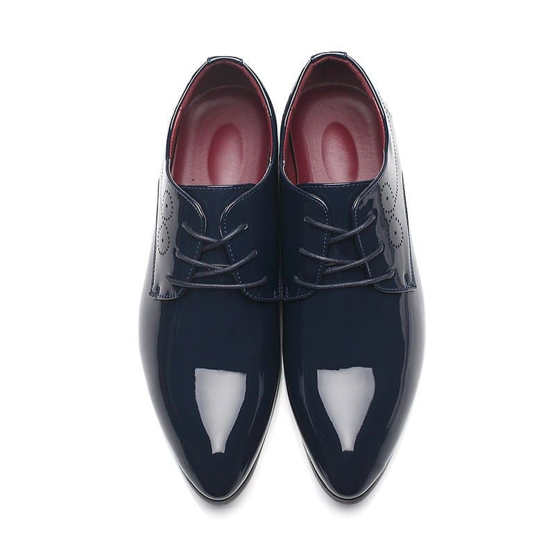 Elegance Defined: Men's Classic Black Leather Slip-On Dress Shoes 3 Polished Black Leather Dress Shoes With Lace-Up Design, Ideal For Formal Occasions And Professional Settings. Crafted For Durability And Style, Perfect For Business Attire.