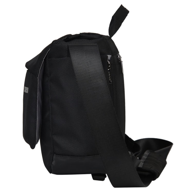 CADeN K12 Camera Bag with Tripod Holder for Nikon, Canon, Sony DSLR Cameras 4 Caden K12 Camera Bag With Tripod Holder For Nikon, Canon, Sony Dslr Cameras - Image 4