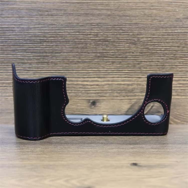 FUJIFILM X-T5 PU Leather Camera Half Case Base - Protection with Style 2 Fujifilm X-T5 Pu Leather Camera Half Case Base - Protection With Style - Image 2