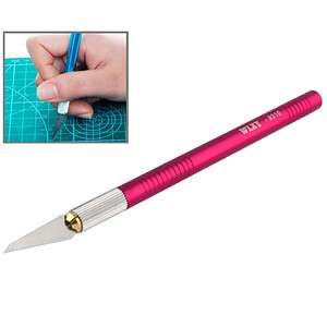 Precision craft scalpel handle for detailed cutting and carving, pink aluminum body with textured grip, ideal for artisan, hobby, and professional applications in model making and embroidery.