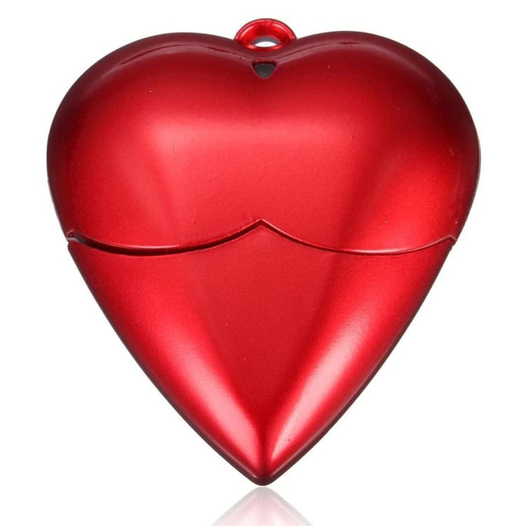 8GB Heart Style USB Flash Disk in Red - Carry Your Data in Style! 2 Heart-Shaped Jewelry Box In Vibrant Red, Perfect For Romantic Occasions And Gift-Giving. Elegant Design Featuring A Smooth Finish, Ideal For Storing Jewelry Or Keepsakes.