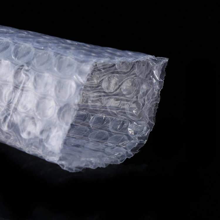 500 Clear Bubble Envelopes 15x10cm - Protect Shipping Items, Wrap Bags 4 Bubble Wrap Close-Up, Protective Packaging Material, Transparent Plastic With Air-Filled Bubbles, Used For Shipping And Cushioning Fragile Items, Syndmart Packaging Supplies.