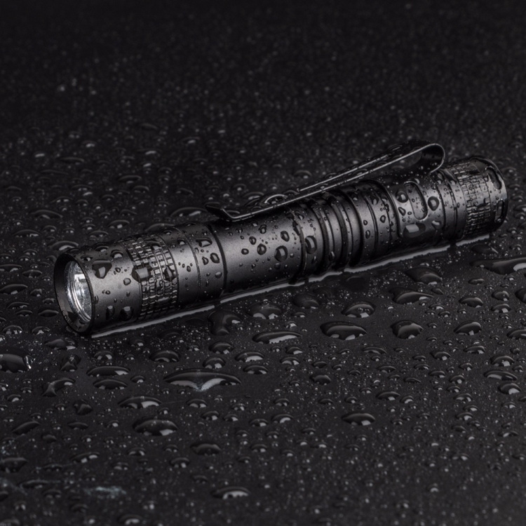 Compact & Powerful LED Pen Flashlight - Ultra Bright Torch with Clip 6 Compact &Amp; Powerful Led Pen Flashlight - Ultra Bright Torch With Clip - Image 6