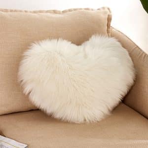 Heart-Shaped Washable Pillowcase: Stylish Cushion for Easy Home Care