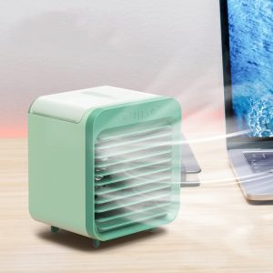 USB Water-cooled Fan with Desktop Humidification Spray - Stay Cool and Comfortable