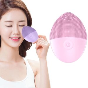 Silicone Face Brush for Gentle Cleansing - Mini Cleansing Instrument
