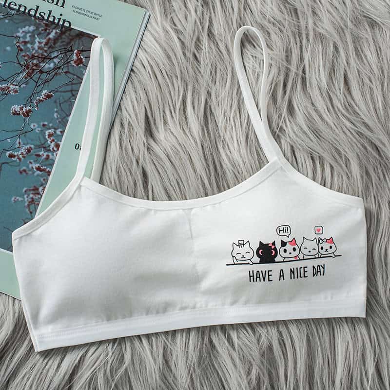 Cute Cotton Vest Bras for Girls - Comfort & Style Combined 3 Flower-Patterned Face Mask With Cute Cat Illustrations And &Quot;Have A Nice Day&Quot; Message, Ideal For Stylish And Protective Face Coverings In Daily Wear.