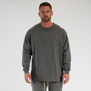 Comfy men's gray sweatshirt, casual loungewear, athletic apparel for men, everyday basics, stylish streetwear, fashionable sportswear, Syndmart clothing collection, high-quality urban fashion, versatile activewear, modern men's wardrobe piece.